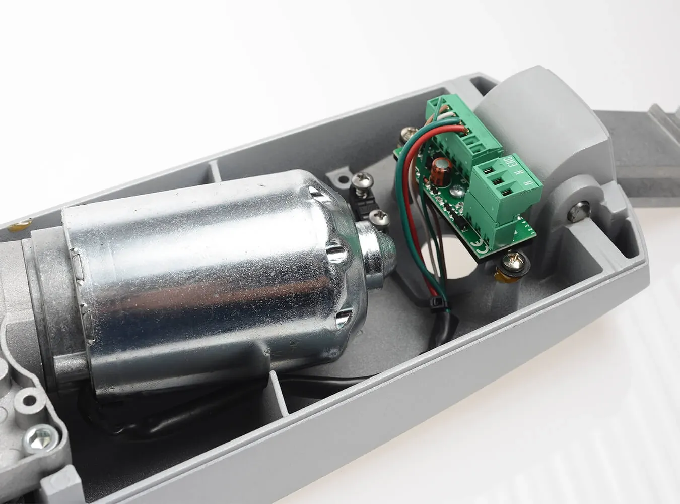 Bezpečnosť a výkon